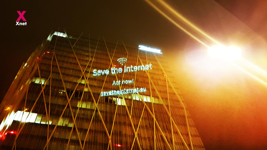 Save the Internet on Telefonica’s HQ